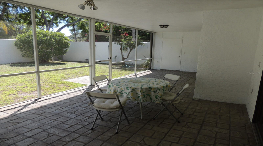 Bradenton, Florida 34210, 3 Bedroom Bedrooms, ,2 Bathroombathrooms,Residential,For Sale,Timberlake,0,Mfra4703993