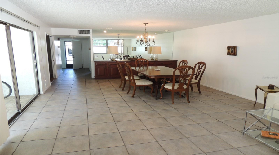 Bradenton, Florida 34210, 3 Bedroom Bedrooms, ,2 Bathroombathrooms,Residential,For Sale,Timberlake,0,Mfra4703993