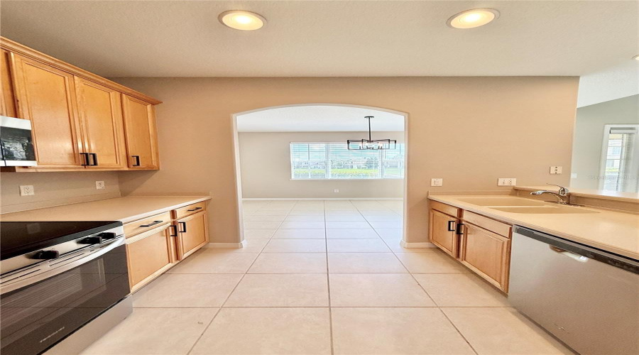 Orlando, Florida 32828, 3 Bedroom Bedrooms, ,2 Bathroombathrooms,Residential,For Sale,Terrace Spring,0,Mfro6436364