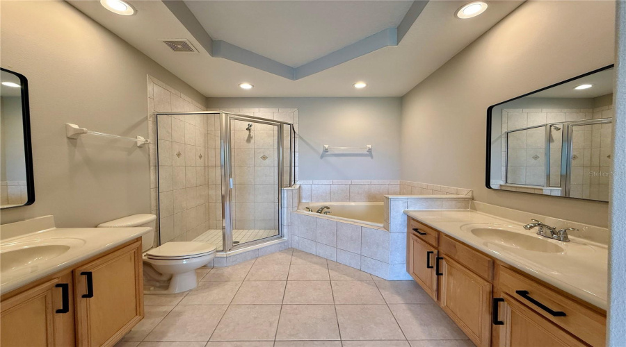 Orlando, Florida 32828, 3 Bedroom Bedrooms, ,2 Bathroombathrooms,Residential,For Sale,Terrace Spring,0,Mfro6436364