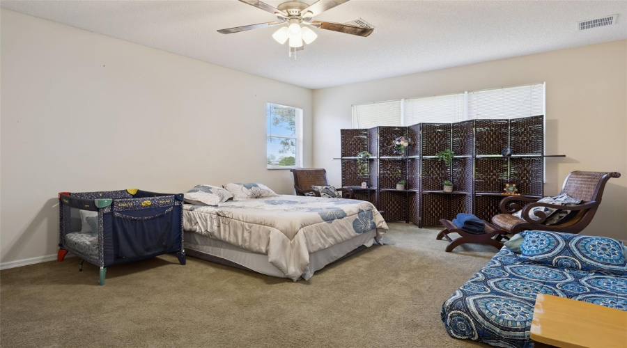 Oakland, Florida 34787, 6 Bedroom Bedrooms, ,4 Bathroombathrooms,Residential,For Sale,Johns Cove Ln,0,Mfro6419418
