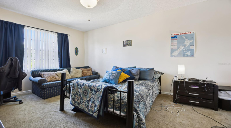 Oakland, Florida 34787, 6 Bedroom Bedrooms, ,4 Bathroombathrooms,Residential,For Sale,Johns Cove Ln,0,Mfro6419418