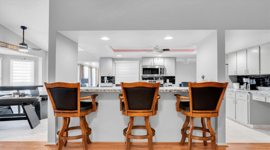 Kitchen Bar