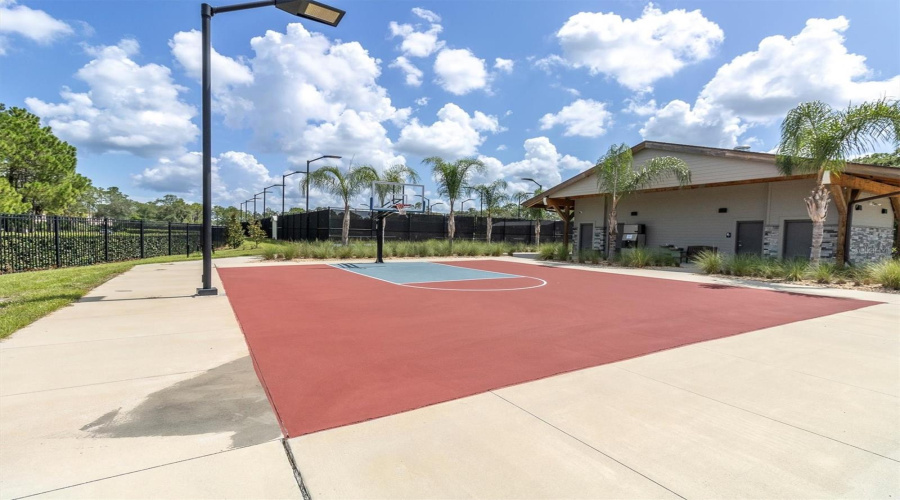 Spring Hill, Florida 34606, 2 Bedroom Bedrooms, ,2 Bathroombathrooms,Residential,For Sale,Pond View,0,Mfrw7881187