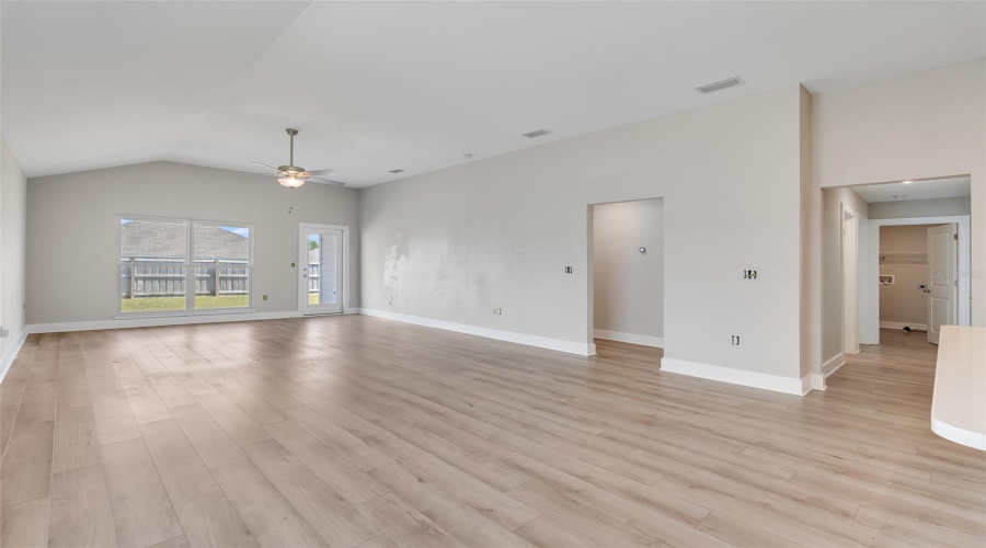 Panama City, Florida 32404, 4 Bedroom Bedrooms, ,2 Bathroombathrooms,Residential,For Sale,Bayou Bend,0,Mfro6420037