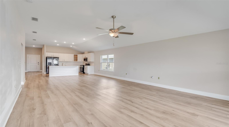 Panama City, Florida 32404, 4 Bedroom Bedrooms, ,2 Bathroombathrooms,Residential,For Sale,Bayou Bend,0,Mfro6420037