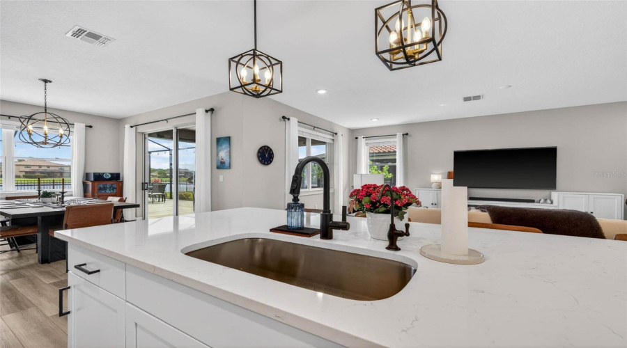 Bradenton, Florida 34211, 4 Bedroom Bedrooms, ,3 Bathroombathrooms,Residential,For Sale,Savanna Palms,0,Mfrtb8502085
