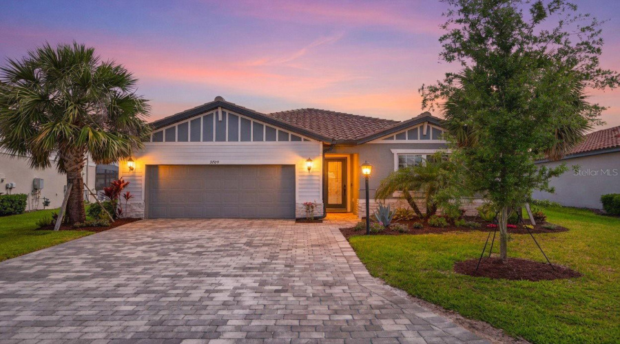 Bradenton, Florida 34211, 4 Bedroom Bedrooms, ,3 Bathroombathrooms,Residential,For Sale,Savanna Palms,0,Mfrtb8502085