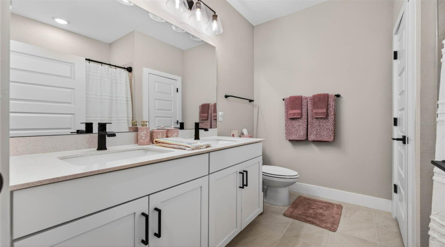 Bradenton, Florida 34211, 4 Bedroom Bedrooms, ,3 Bathroombathrooms,Residential,For Sale,Savanna Palms,0,Mfrtb8502085