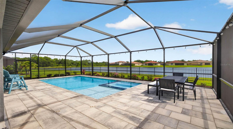 Bradenton, Florida 34211, 4 Bedroom Bedrooms, ,3 Bathroombathrooms,Residential,For Sale,Savanna Palms,0,Mfrtb8502085