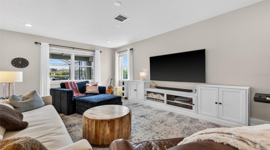 Bradenton, Florida 34211, 4 Bedroom Bedrooms, ,3 Bathroombathrooms,Residential,For Sale,Savanna Palms,0,Mfrtb8502085