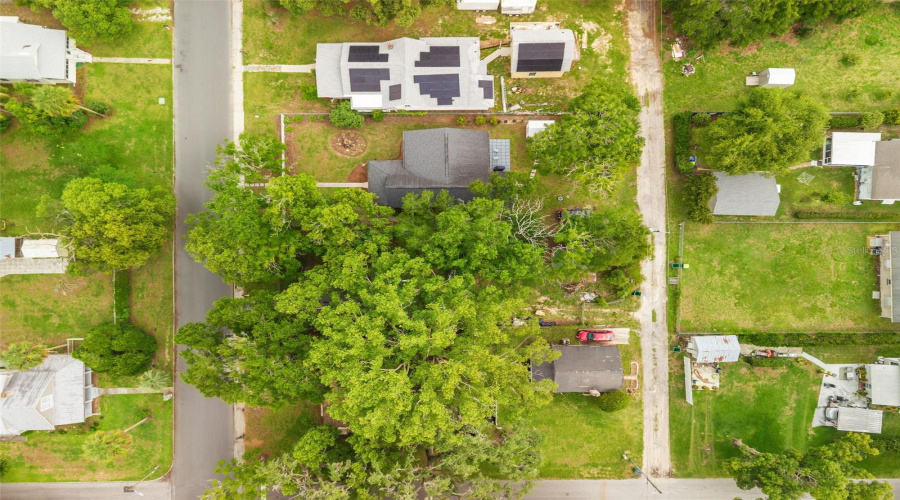 Zephyrhills, Florida 33542, 1 Bedroom Bedrooms, ,1 Bathroombathrooms,Residential,For Sale,11Th,0,Mfrw7886214