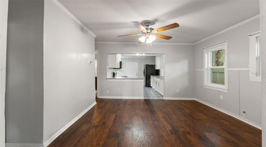 Zephyrhills, Florida 33542, 1 Bedroom Bedrooms, ,1 Bathroombathrooms,Residential,For Sale,11Th,0,Mfrw7886214