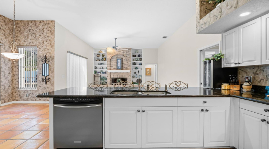 Oldsmar, Florida 34677, 4 Bedroom Bedrooms, ,3 Bathroombathrooms,Residential,For Sale,Captiva,0,Mfrtb8537101