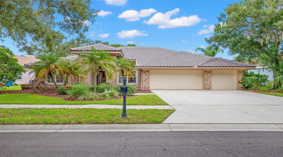 Oldsmar, Florida 34677, 4 Bedroom Bedrooms, ,3 Bathroombathrooms,Residential,For Sale,Captiva,0,Mfrtb8537101