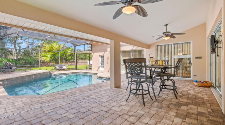 Oldsmar, Florida 34677, 4 Bedroom Bedrooms, ,3 Bathroombathrooms,Residential,For Sale,Captiva,0,Mfrtb8537101