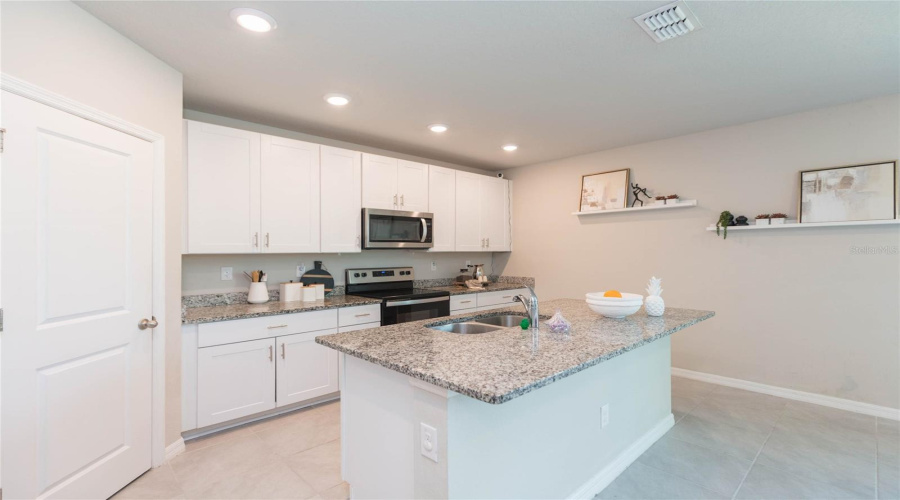 Zephyrhills, Florida 33540, 4 Bedroom Bedrooms, ,2 Bathroombathrooms,Residential,For Sale,Opal Willow,0,Mfrtb8531557