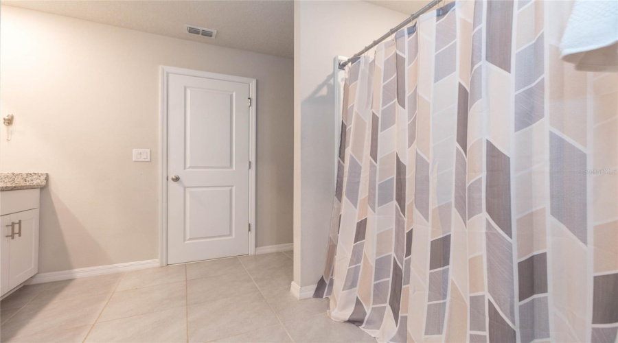 Zephyrhills, Florida 33540, 4 Bedroom Bedrooms, ,2 Bathroombathrooms,Residential,For Sale,Opal Willow,0,Mfrtb8531557