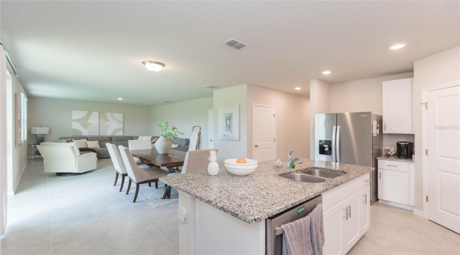 Zephyrhills, Florida 33540, 4 Bedroom Bedrooms, ,2 Bathroombathrooms,Residential,For Sale,Opal Willow,0,Mfrtb8531557