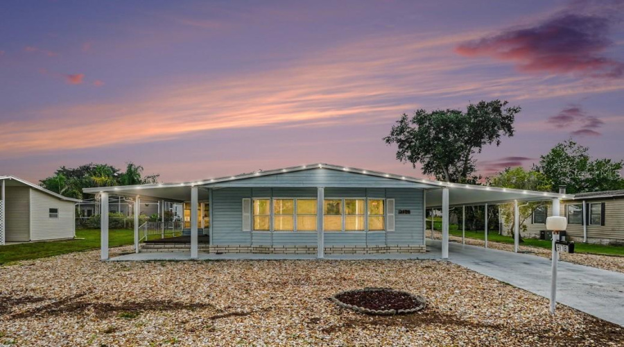 Brooksville, Florida 34613, 2 Bedroom Bedrooms, ,2 Bathroombathrooms,Residential,For Sale,Admiral,0,Mfrtb8516437