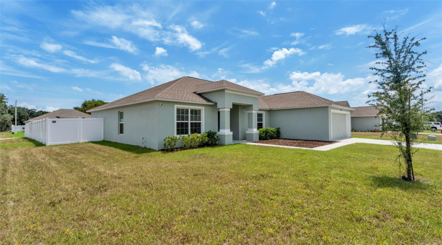 Bartow, Florida 33830, 4 Bedroom Bedrooms, ,2 Bathroombathrooms,Residential,For Sale,Winding River,0,Mfrl4964583