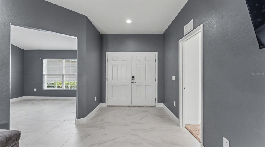 Bartow, Florida 33830, 4 Bedroom Bedrooms, ,2 Bathroombathrooms,Residential,For Sale,Winding River,0,Mfrl4964583