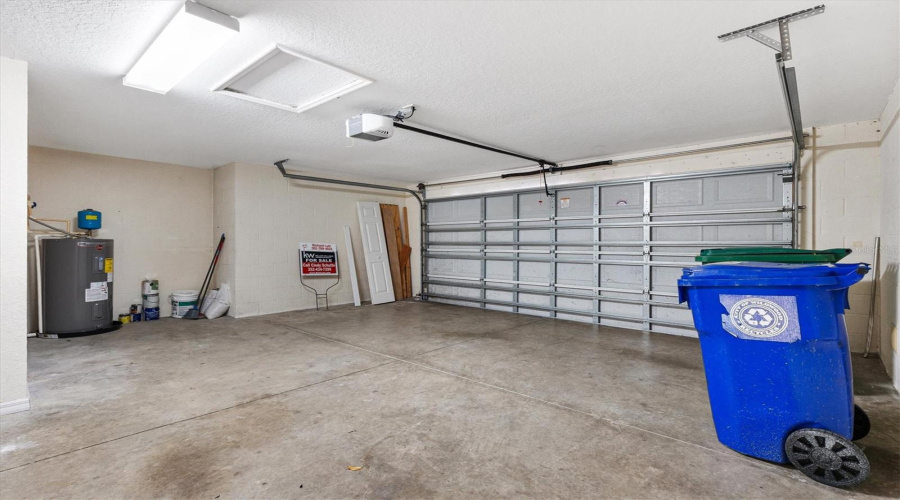 Oxford, Florida 34484, 3 Bedroom Bedrooms, ,3 Bathroombathrooms,Residential,For Sale,122Nd,0,Mfrom719308