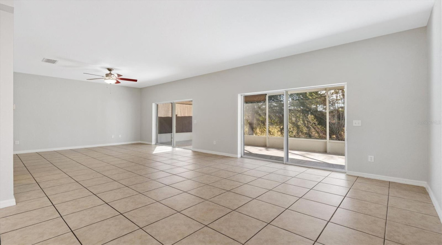 Oxford, Florida 34484, 3 Bedroom Bedrooms, ,3 Bathroombathrooms,Residential,For Sale,122Nd,0,Mfrom719308