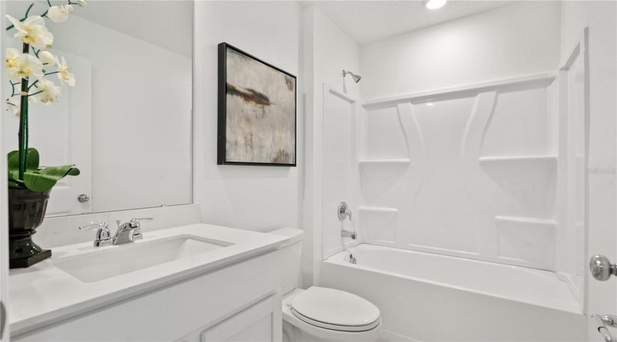 Eustis, Florida 32726, 4 Bedroom Bedrooms, ,3 Bathroombathrooms,Residential,For Sale,Pine Meadows Golfcourse,0,Mfro6436666