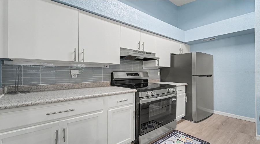 Orlando, Florida 32839, 2 Bedroom Bedrooms, ,2 Bathroombathrooms,Residential,For Sale,Park Central,0,Mfrtb8541645