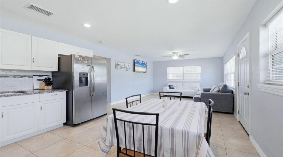 Palmetto, Florida 34221, 2 Bedroom Bedrooms, ,2 Bathroombathrooms,Residential,For Sale,16Th,0,Mfra4697464