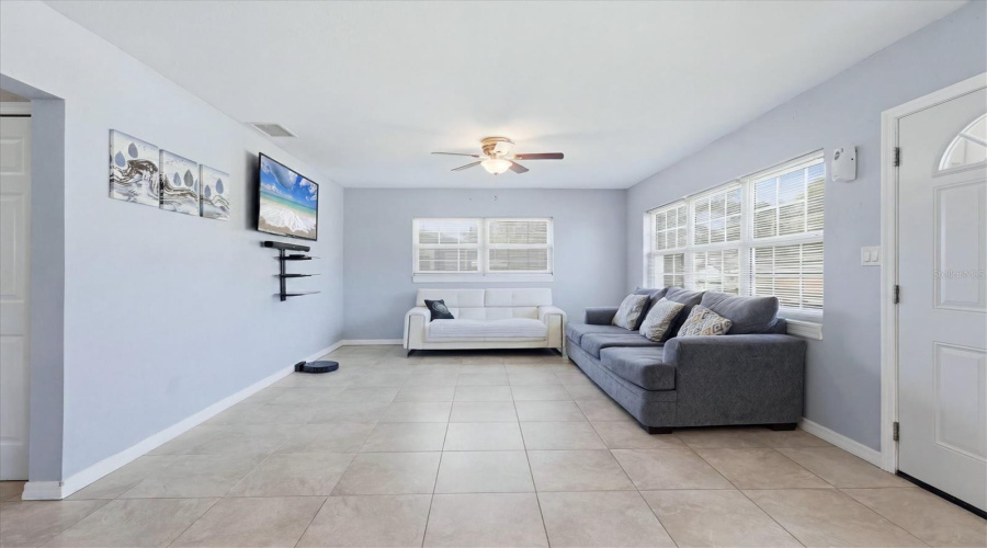 Palmetto, Florida 34221, 2 Bedroom Bedrooms, ,2 Bathroombathrooms,Residential,For Sale,16Th,0,Mfra4697464