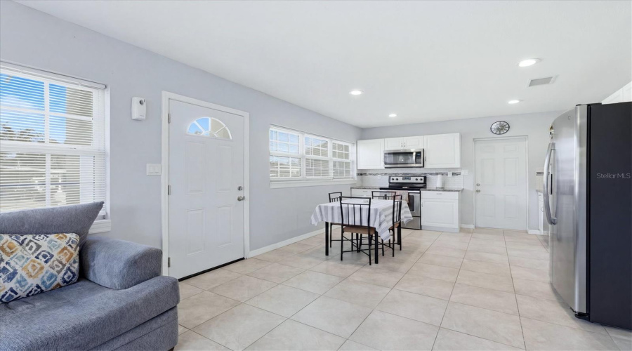 Palmetto, Florida 34221, 2 Bedroom Bedrooms, ,2 Bathroombathrooms,Residential,For Sale,16Th,0,Mfra4697464
