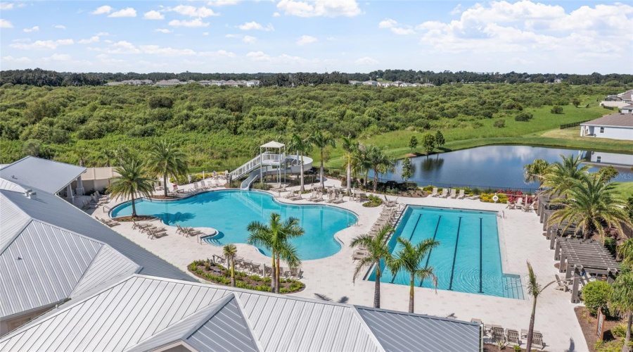 Plant City, Florida 33565, 3 Bedroom Bedrooms, ,2 Bathroombathrooms,Residential,For Sale,Crescent Peak,0,Mfrtb8539099