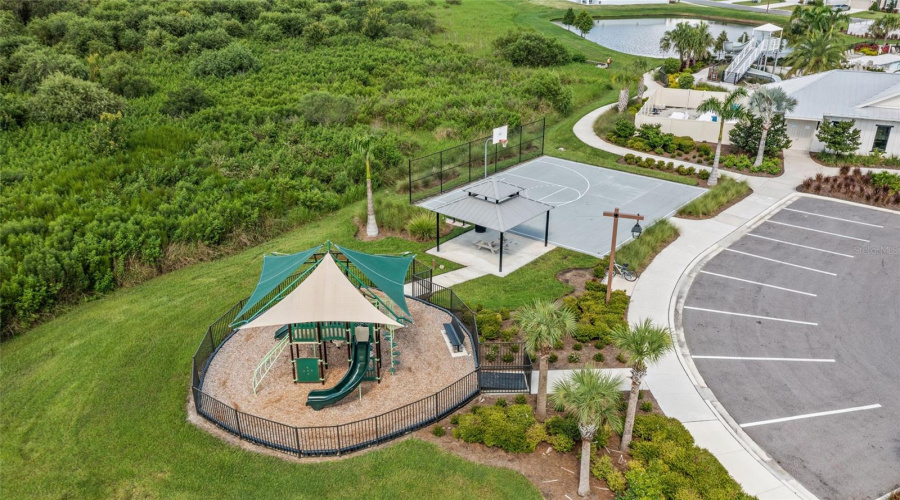 Plant City, Florida 33565, 3 Bedroom Bedrooms, ,2 Bathroombathrooms,Residential,For Sale,Crescent Peak,0,Mfrtb8539099