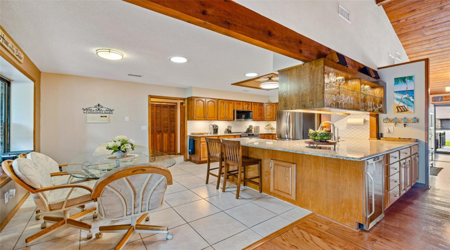 Daytona Beach, Florida 32114, 4 Bedroom Bedrooms, ,3 Bathroombathrooms,Residential,For Sale,Point O Woods,0,Mfrv4950885