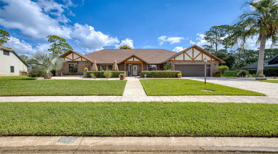 Daytona Beach, Florida 32114, 4 Bedroom Bedrooms, ,3 Bathroombathrooms,Residential,For Sale,Point O Woods,0,Mfrv4950885