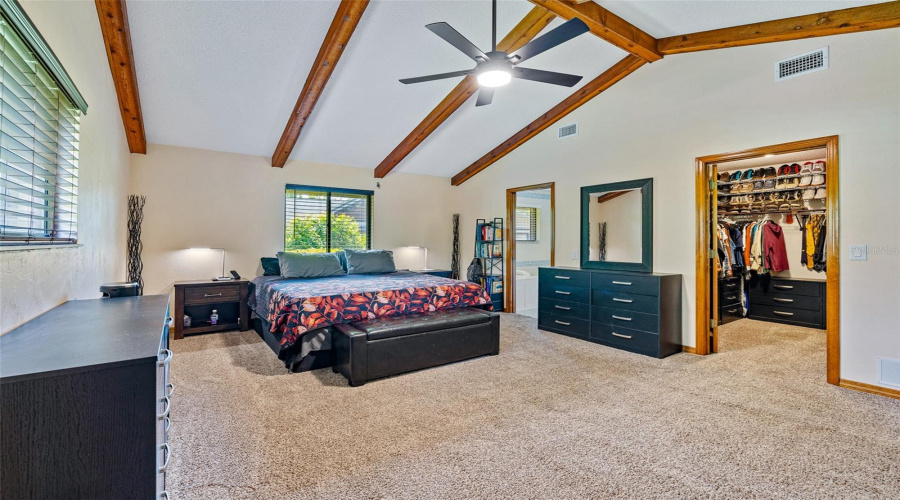 Daytona Beach, Florida 32114, 4 Bedroom Bedrooms, ,3 Bathroombathrooms,Residential,For Sale,Point O Woods,0,Mfrv4950885