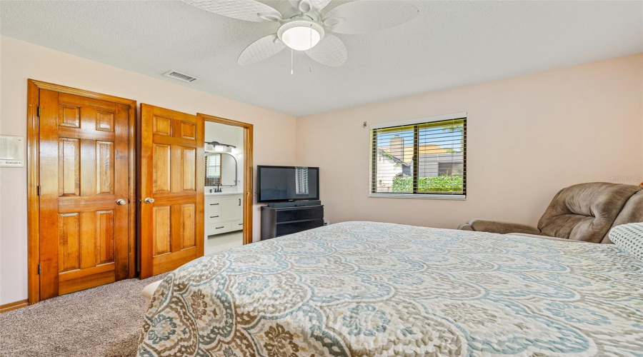 Daytona Beach, Florida 32114, 4 Bedroom Bedrooms, ,3 Bathroombathrooms,Residential,For Sale,Point O Woods,0,Mfrv4950885