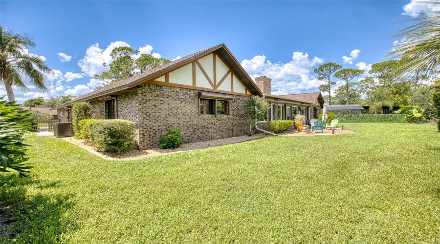 Daytona Beach, Florida 32114, 4 Bedroom Bedrooms, ,3 Bathroombathrooms,Residential,For Sale,Point O Woods,0,Mfrv4950885