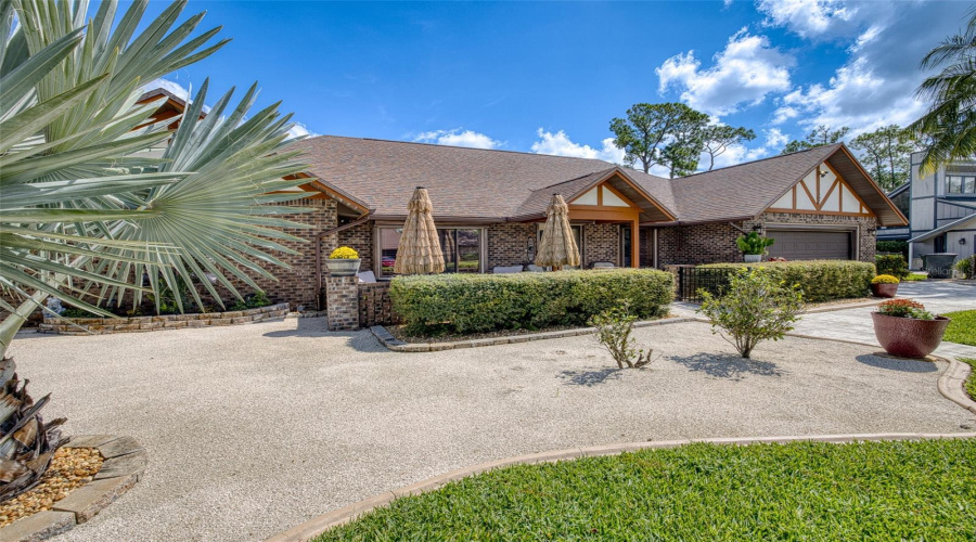 Daytona Beach, Florida 32114, 4 Bedroom Bedrooms, ,3 Bathroombathrooms,Residential,For Sale,Point O Woods,0,Mfrv4950885