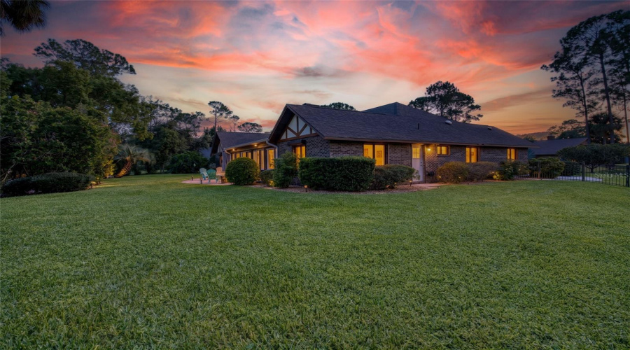 Daytona Beach, Florida 32114, 4 Bedroom Bedrooms, ,3 Bathroombathrooms,Residential,For Sale,Point O Woods,0,Mfrv4950885