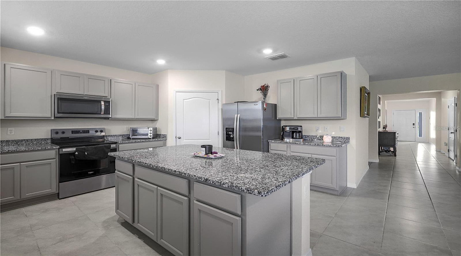 Mount Dora, Florida 32757, 4 Bedroom Bedrooms, ,3 Bathroombathrooms,Residential,For Sale,Greenheart,0,Mfro6408426