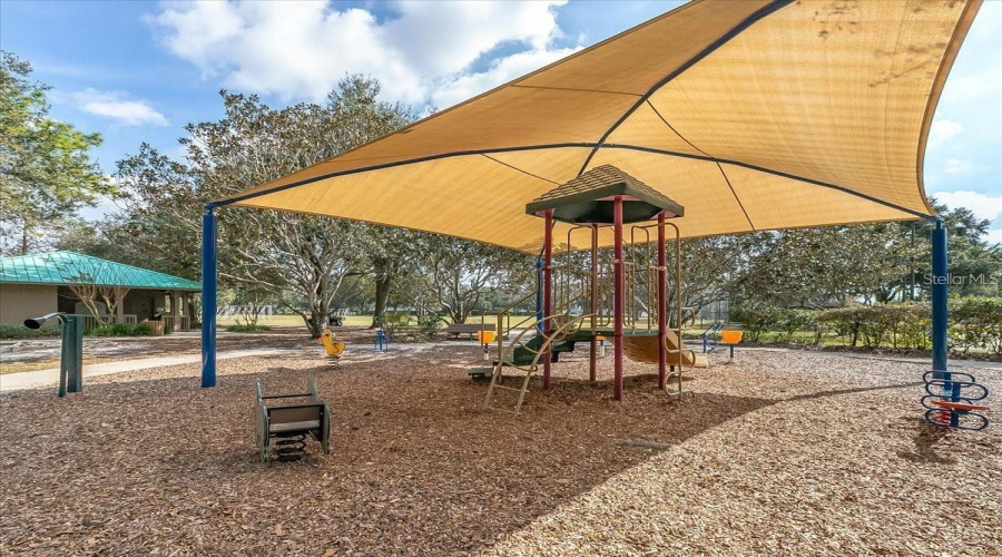 Bradenton, Florida 34202, 4 Bedroom Bedrooms, ,3 Bathroombathrooms,Residential,For Sale,Hollyhock,0,Mfrtb8538631
