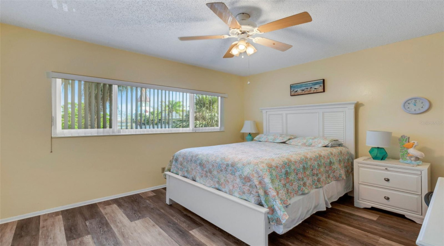 Clearwater, Florida 33763, 2 Bedroom Bedrooms, ,2 Bathroombathrooms,Residential,For Sale,Ecuadorian,0,Mfrtb8538368