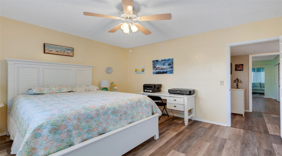 Clearwater, Florida 33763, 2 Bedroom Bedrooms, ,2 Bathroombathrooms,Residential,For Sale,Ecuadorian,0,Mfrtb8538368