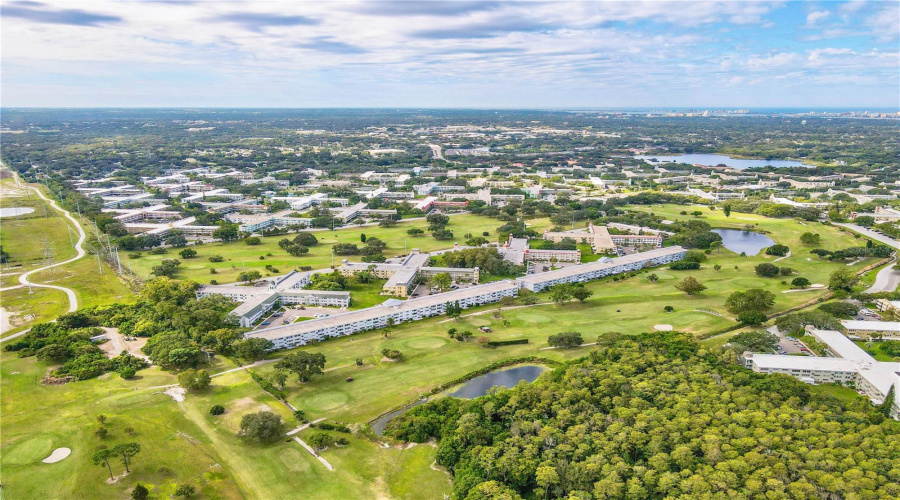 Clearwater, Florida 33763, 2 Bedroom Bedrooms, ,2 Bathroombathrooms,Residential,For Sale,Ecuadorian,0,Mfrtb8538368