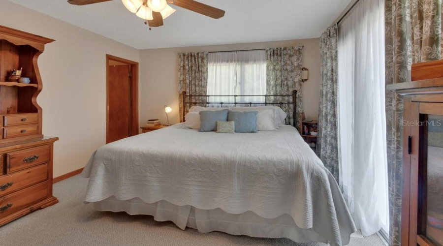Deland, Florida 32720, 4 Bedroom Bedrooms, ,2 Bathroombathrooms,Residential,For Sale,Taylor,0,Mfrv4950310