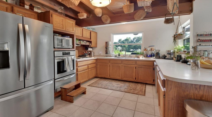 Deland, Florida 32720, 4 Bedroom Bedrooms, ,2 Bathroombathrooms,Residential,For Sale,Taylor,0,Mfrv4950310