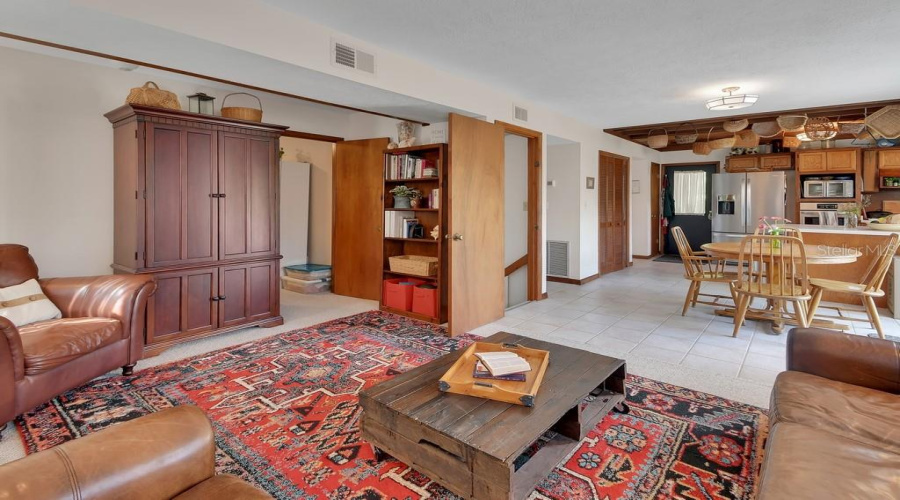 Deland, Florida 32720, 4 Bedroom Bedrooms, ,2 Bathroombathrooms,Residential,For Sale,Taylor,0,Mfrv4950310
